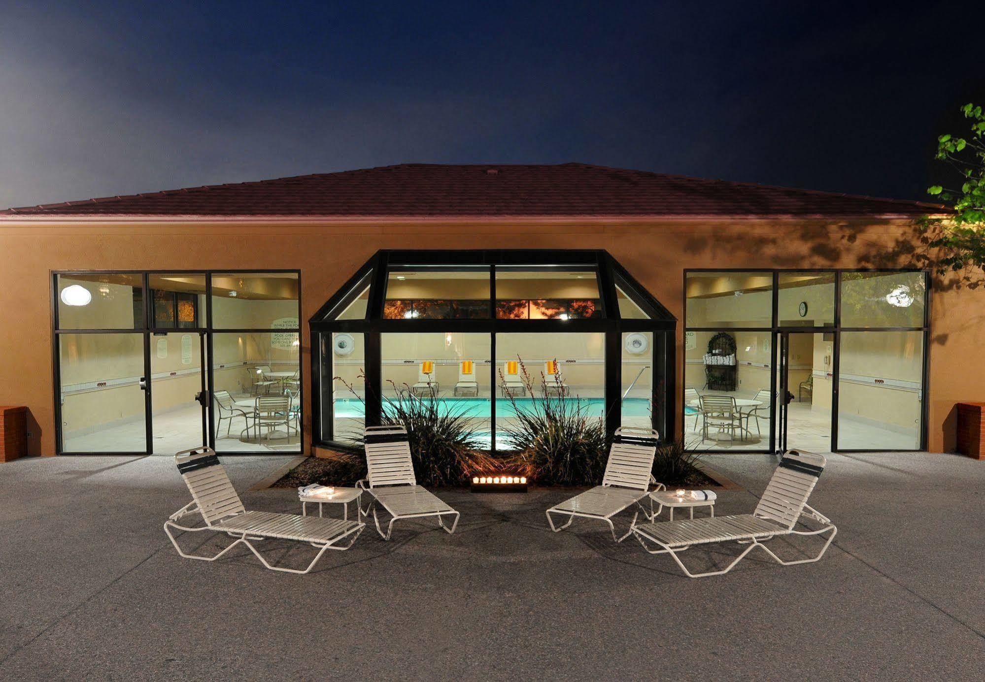 Courtyard By Marriott Airport Albuquerque